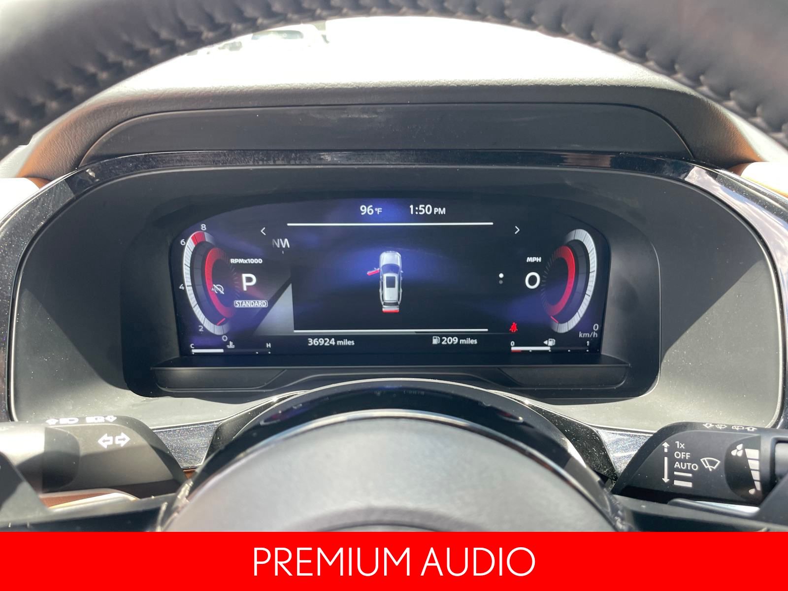 2024 Nissan Pathfinder Platinum photo 10