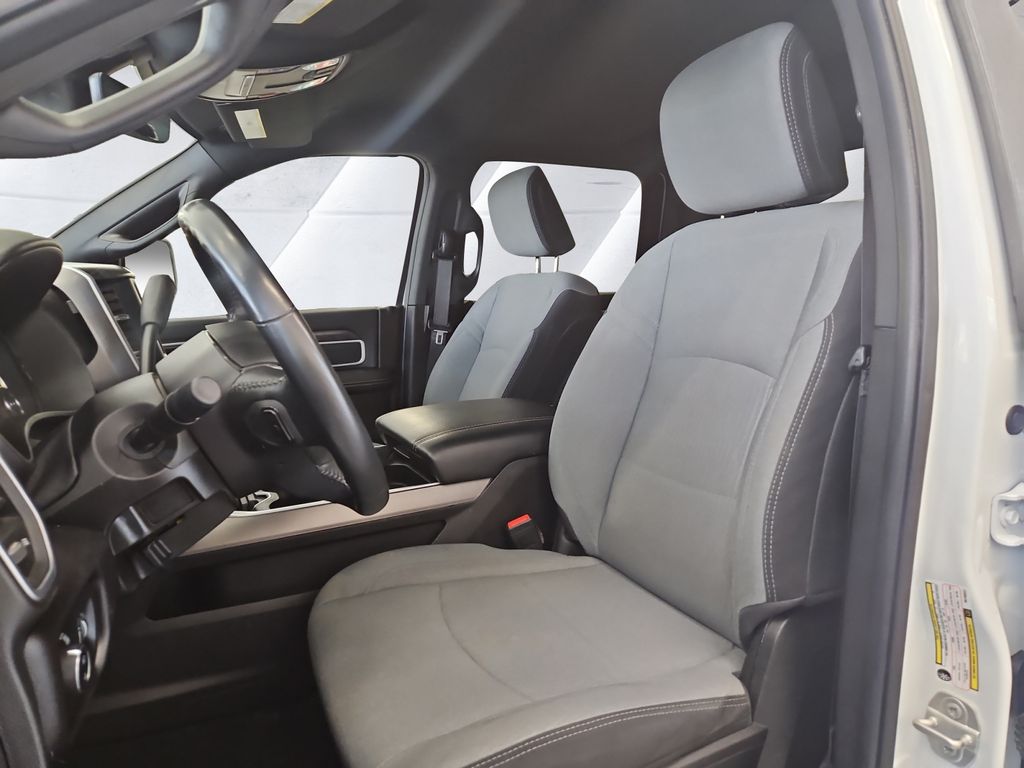 2024 Ram 2500 Big Horn photo 5