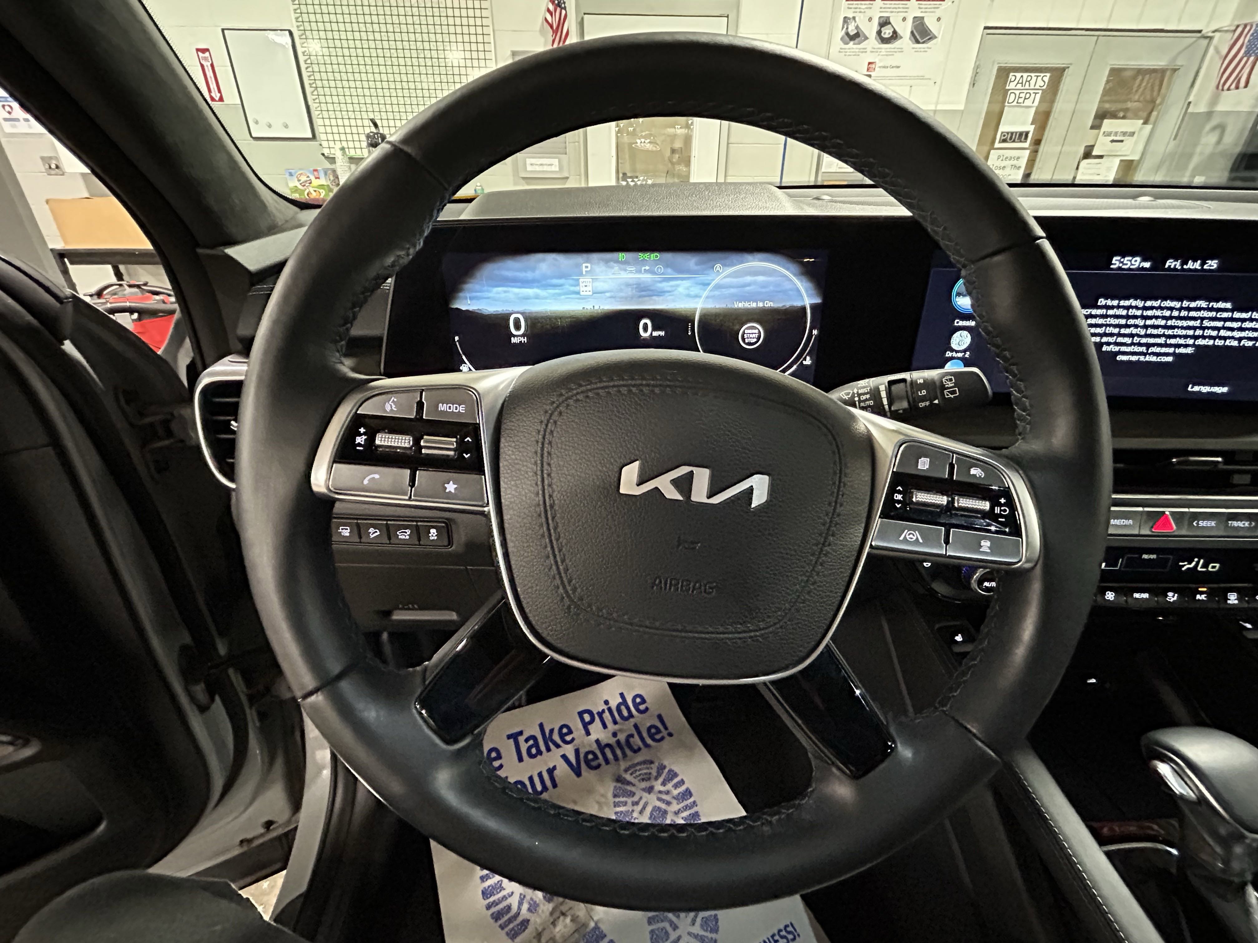 2025 Kia Telluride X-Line photo 12