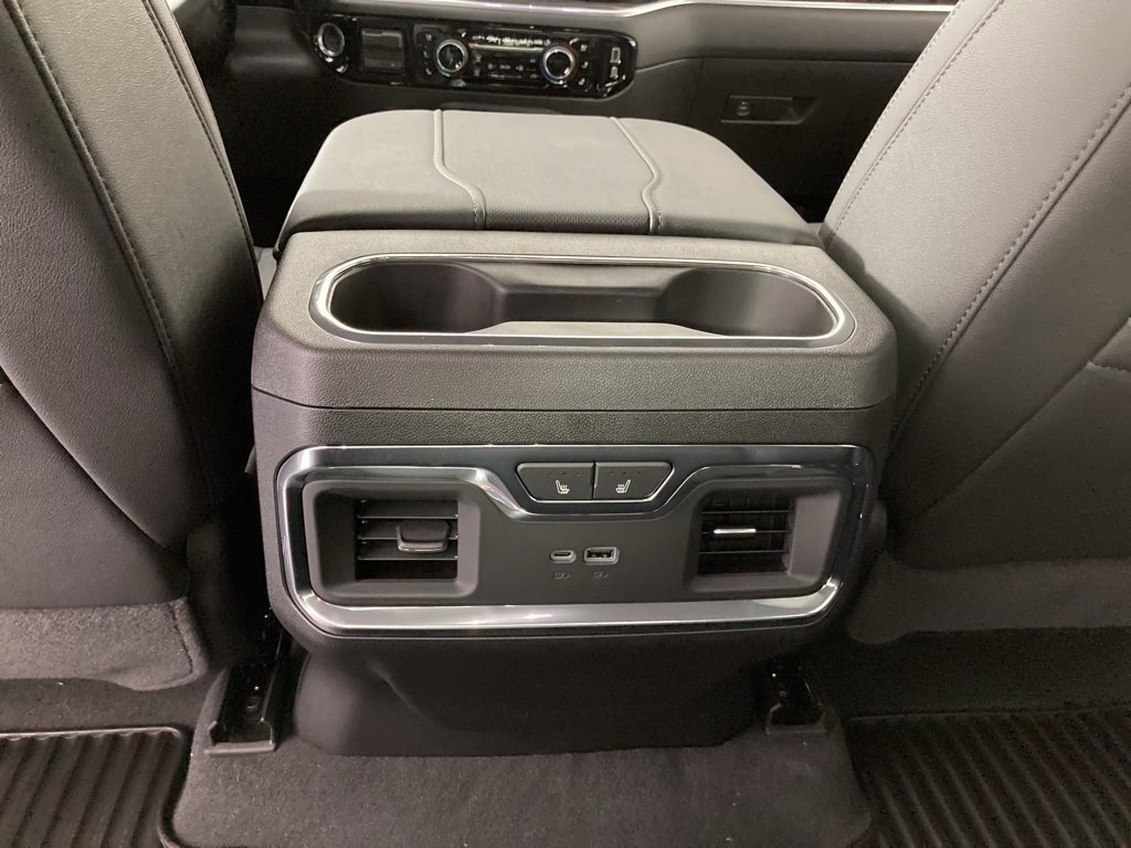 2025 Chevrolet Silverado 2500HD LTZ photo 10