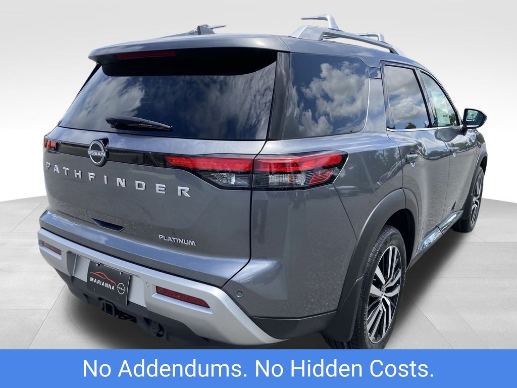 2025 Nissan Pathfinder Platinum photo 4
