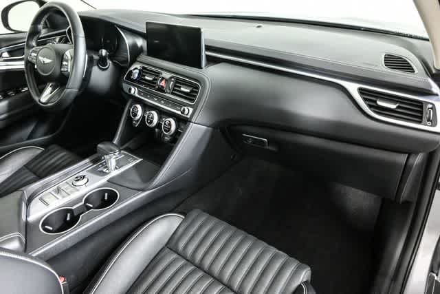2022 Genesis G70 3.3T photo 21