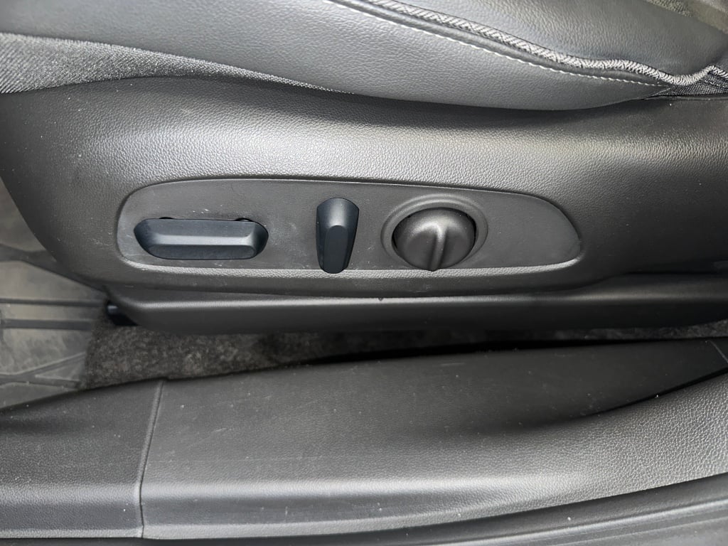 2023 Buick Encore GX Select photo 3