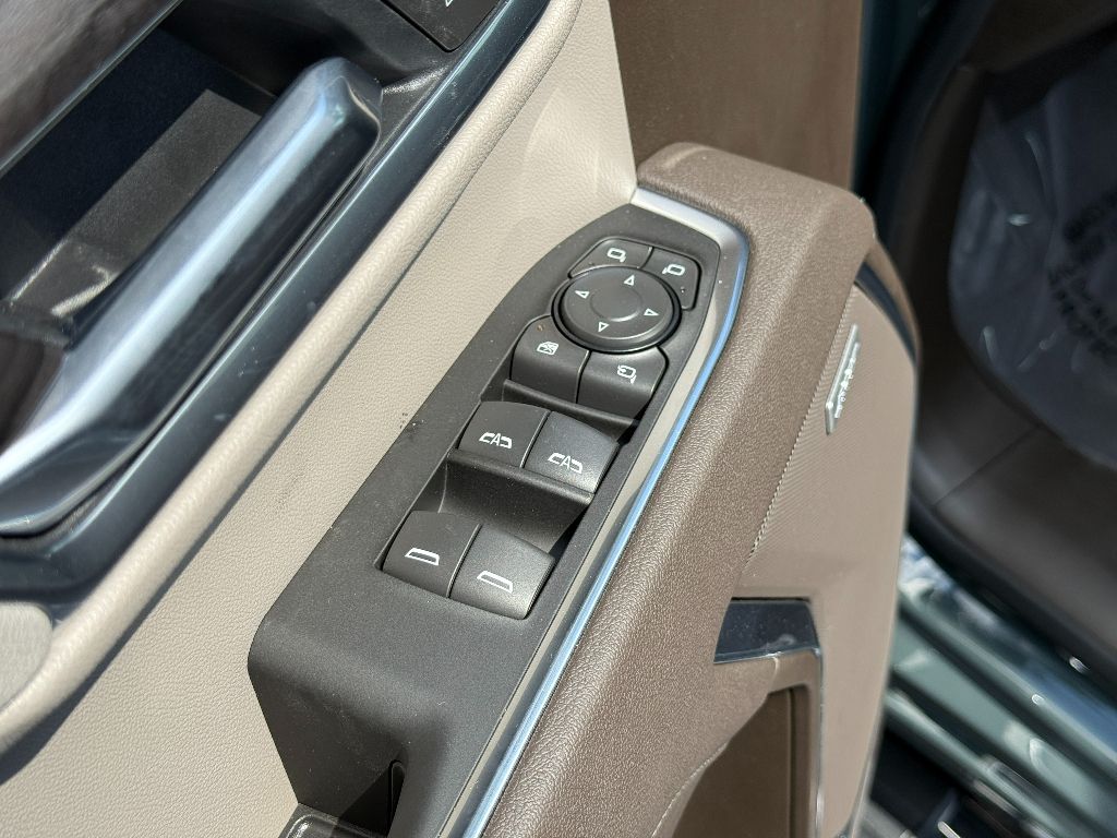 2026 Chevrolet Silverado 1500 LTZ photo 22