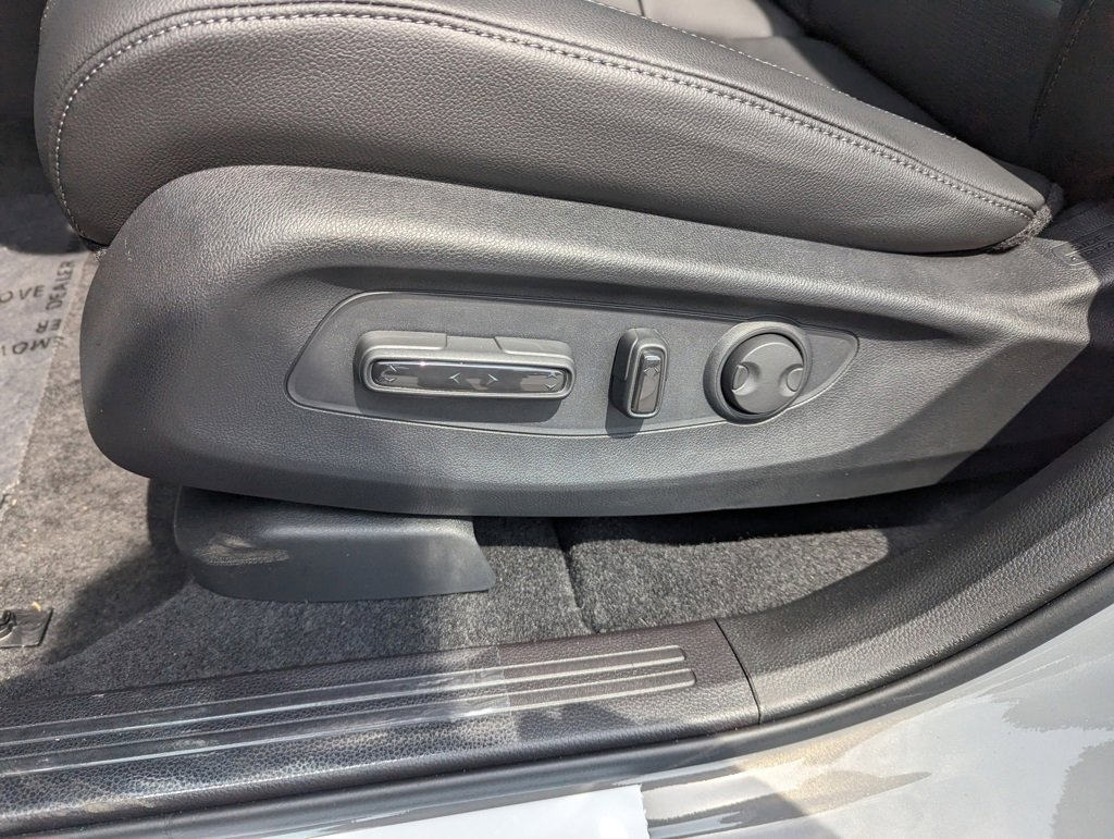 2026 Honda CR-V EX-L photo 6