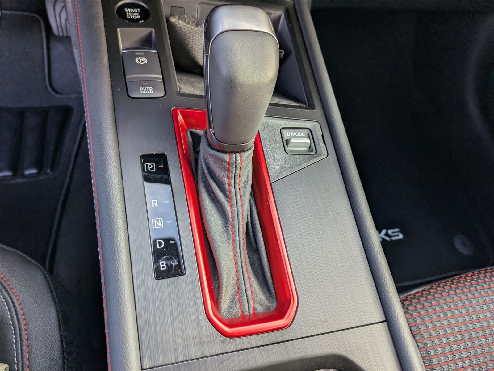 2026 Nissan Kicks SR photo 20