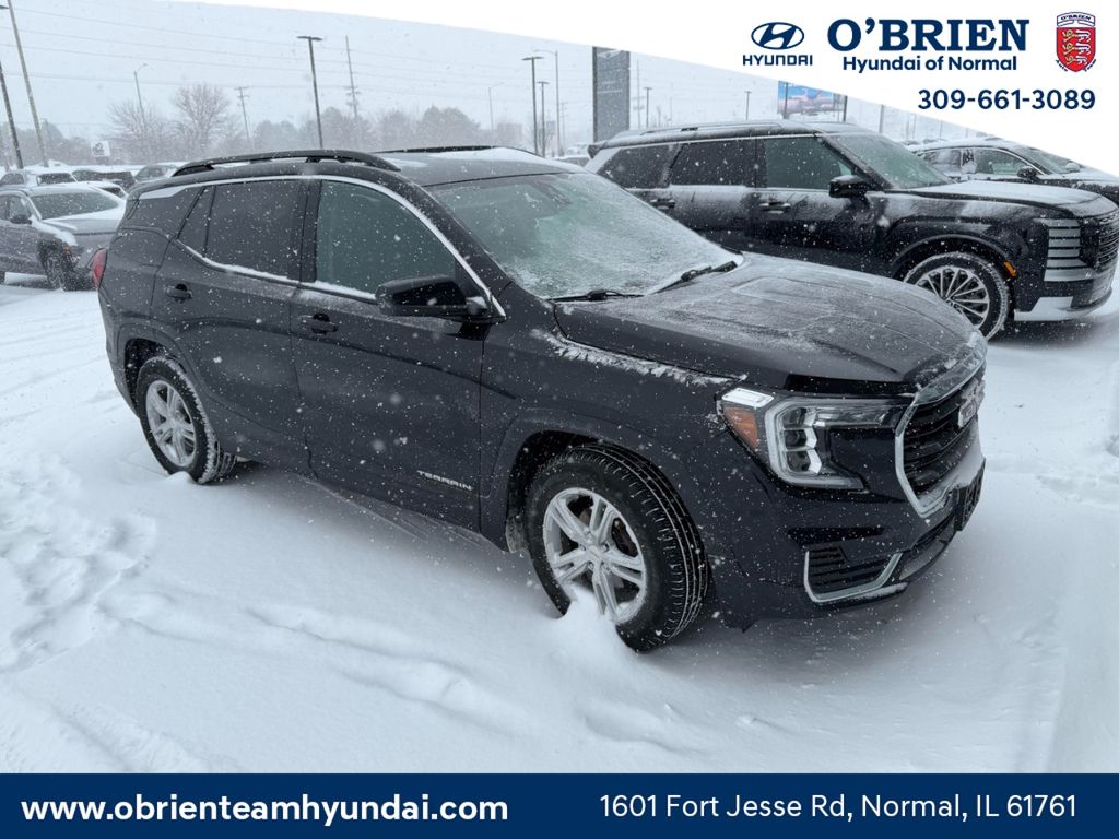 2022 GMC Terrain SLE's photo