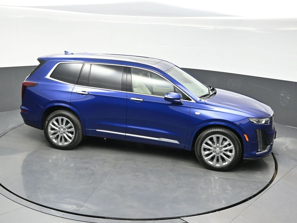 2025 Cadillac XT6 Premium Luxury photo 21