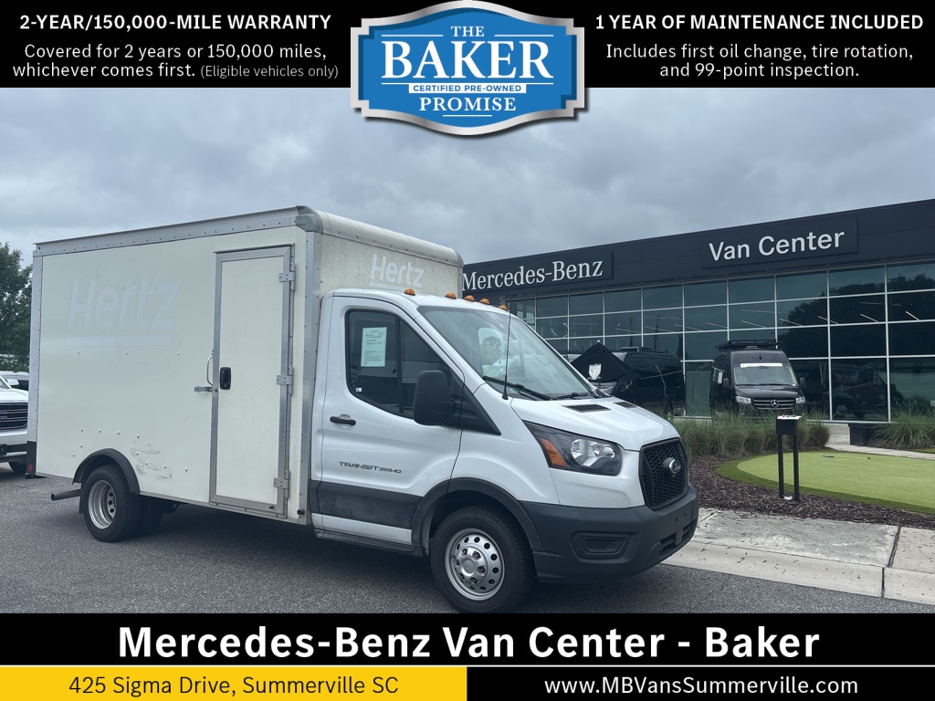 2022 Ford Transit Cutaway Base's photo