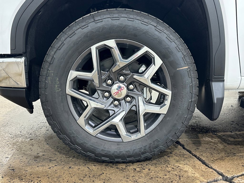 2026 Gmc Sierra 1500 SLE photo 3