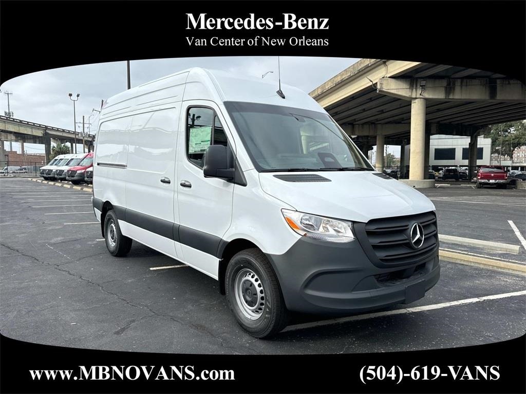 2025 Mercedes-Benz Sprinter Cargo Van Base's photo