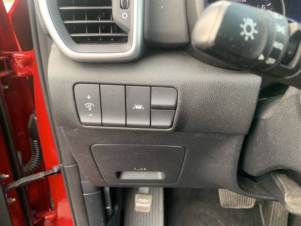 2022 Kia Sportage LX photo 12