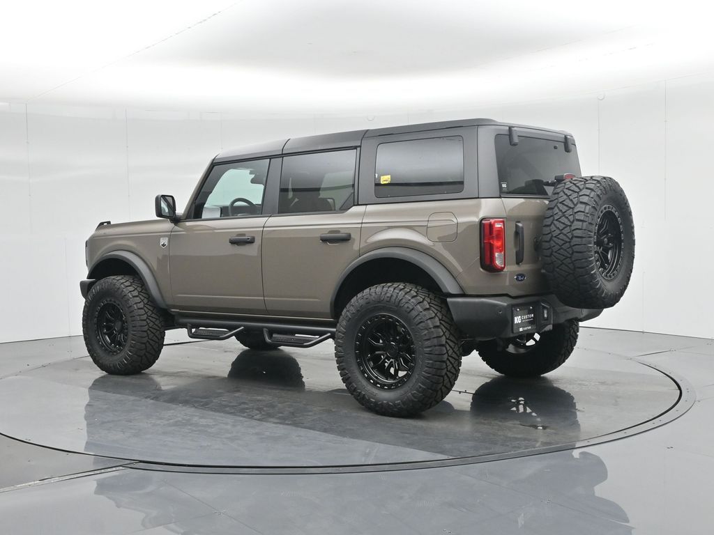 2025 Ford Bronco Big Bend photo 5
