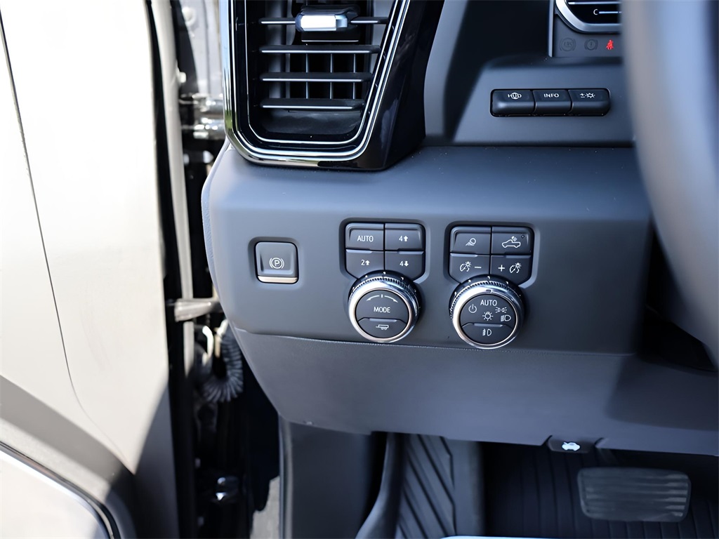 2023 Gmc Sierra 1500 AT4X photo 36