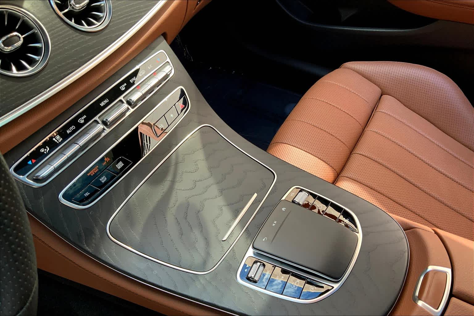 2022 Mercedes Benz E 450 photo 15