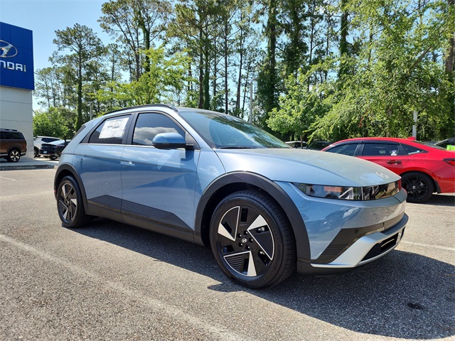 2025 Hyundai IONIQ 5 SEL's photo