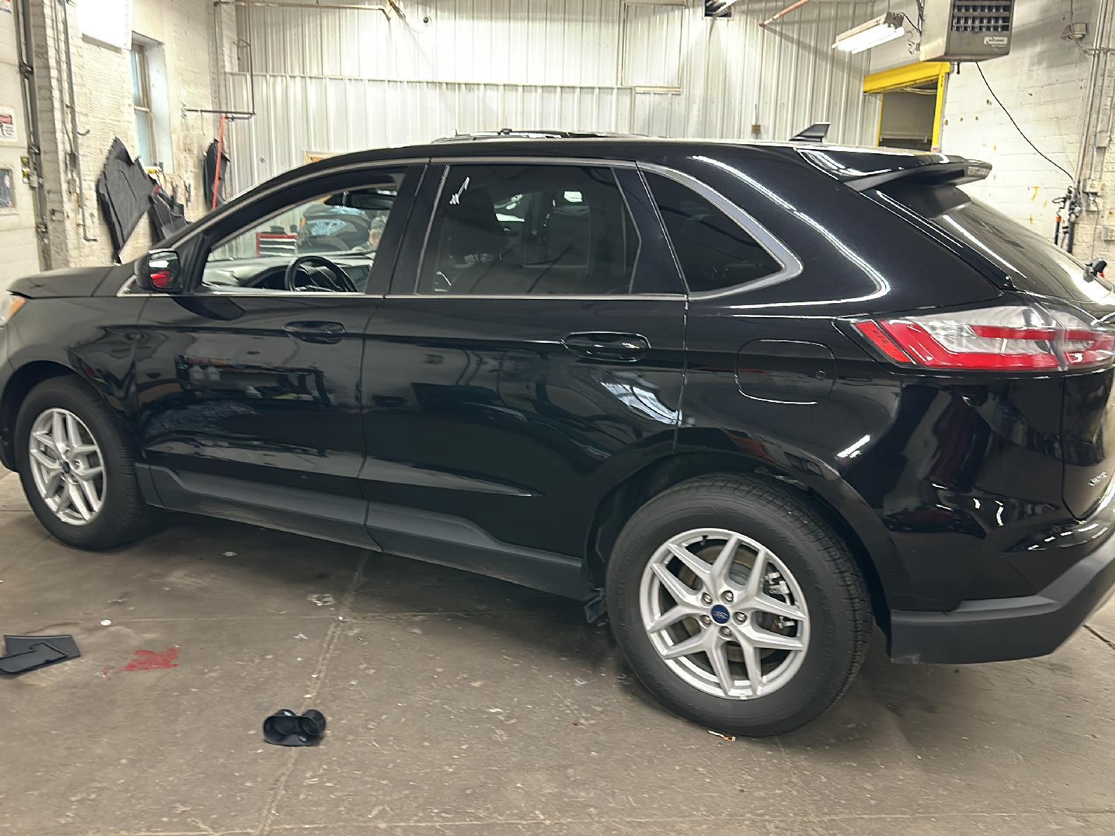 2024 Ford Escape ST-Line photo 2