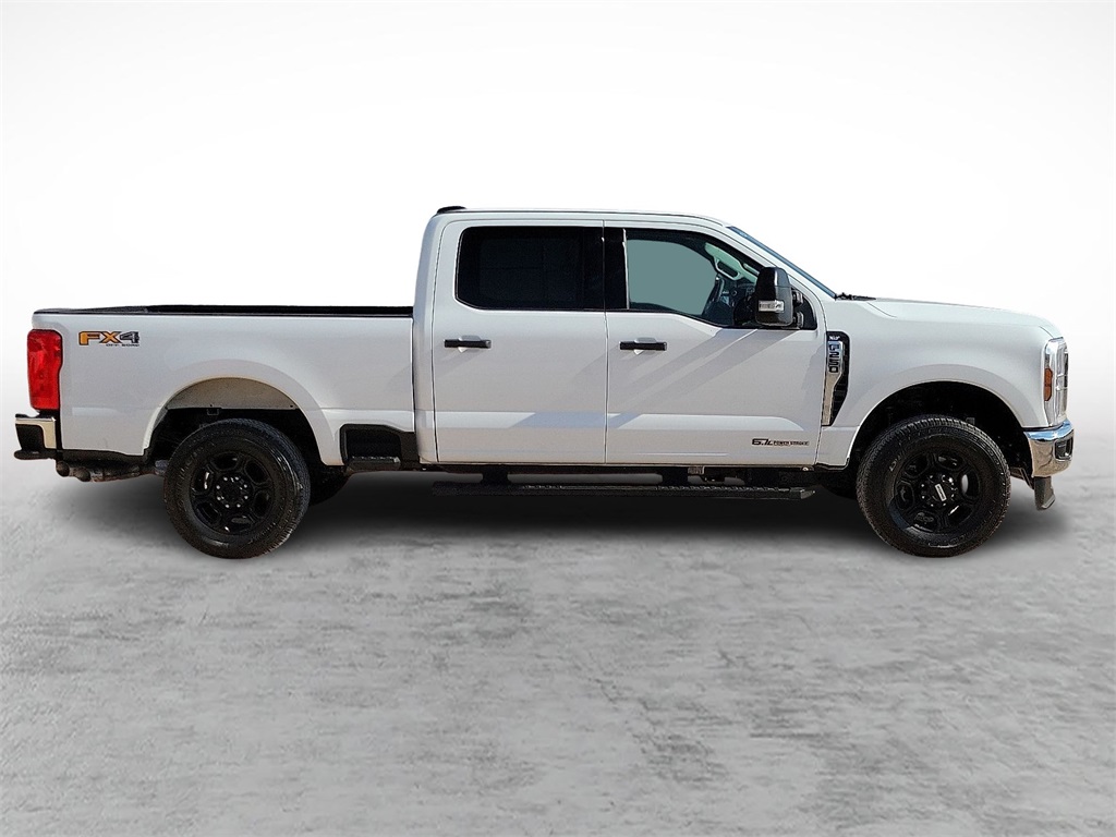2025 Ford F-250 XLT photo 12