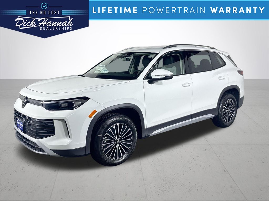 New 2025 Volkswagen Tiguan 2.0T S 4D Sport Utility in Vancouver