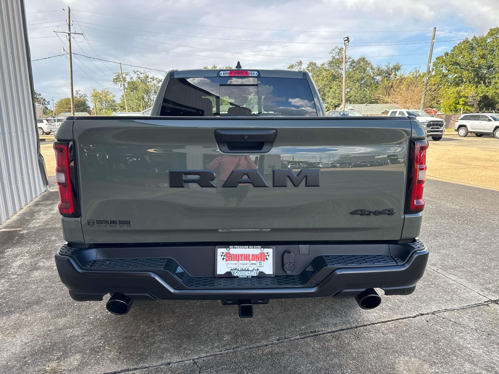 2026 Ram 1500 Warlock photo 3