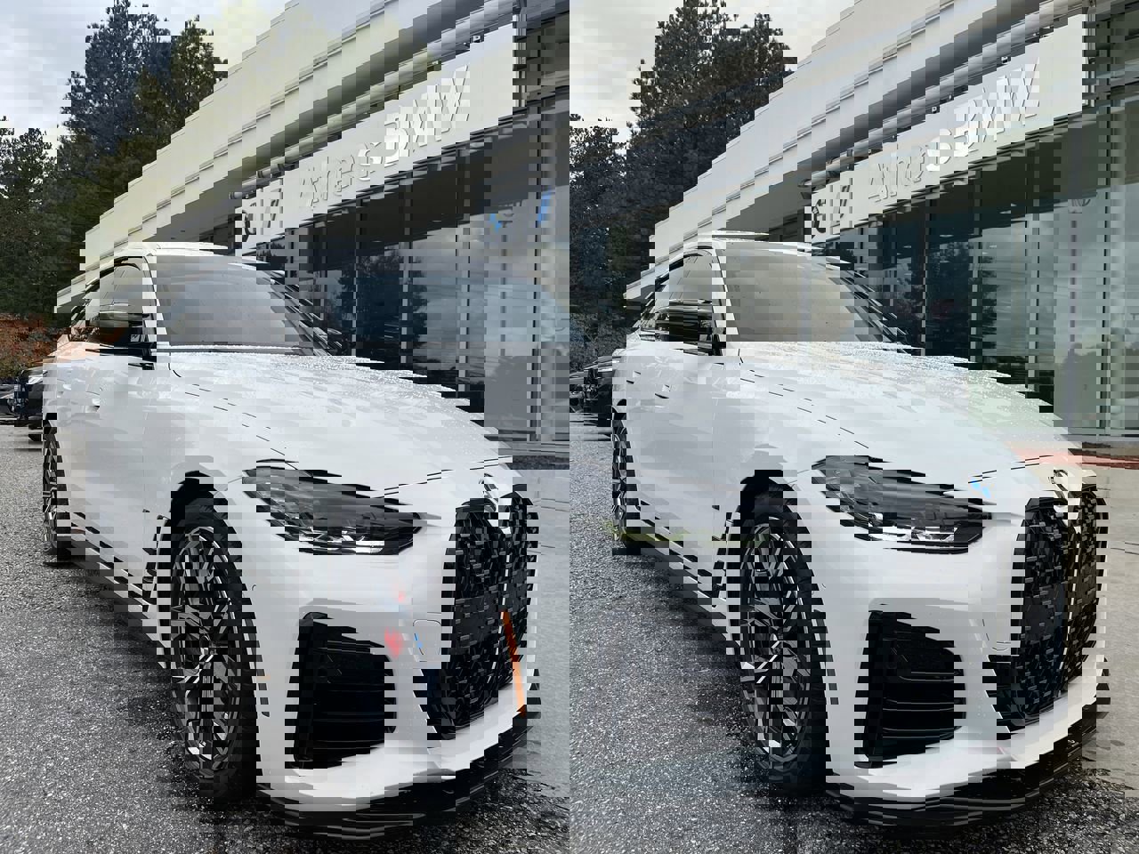 2024 BMW 4 Series M440i's photo