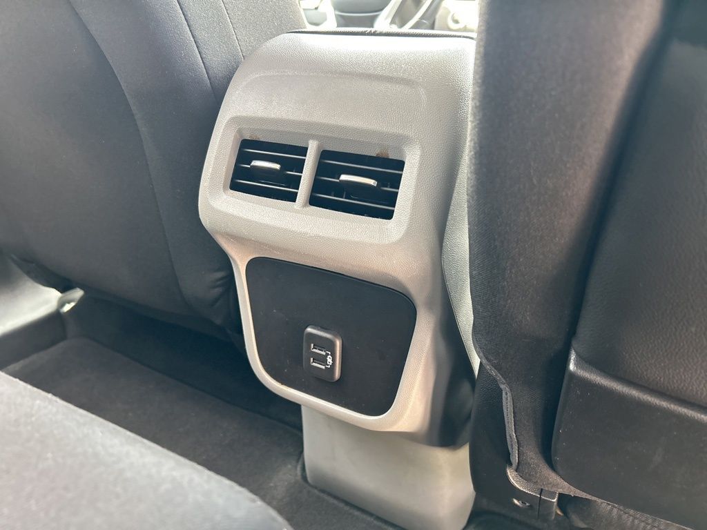 2024 Gmc Terrain SLE photo 37