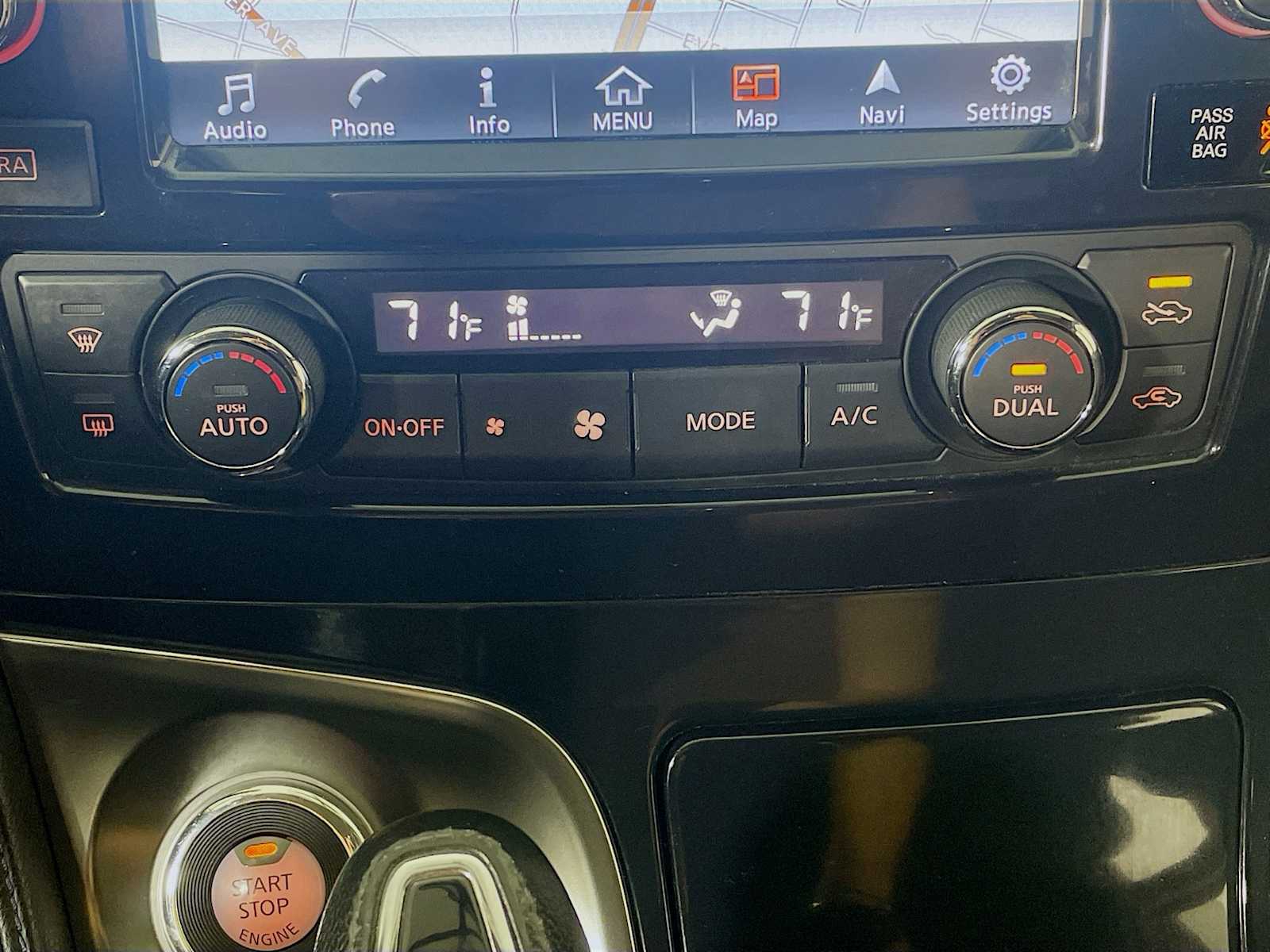 2018 Nissan Maxima S photo 13