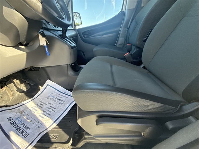 2021 Nissan NV200 S photo 12