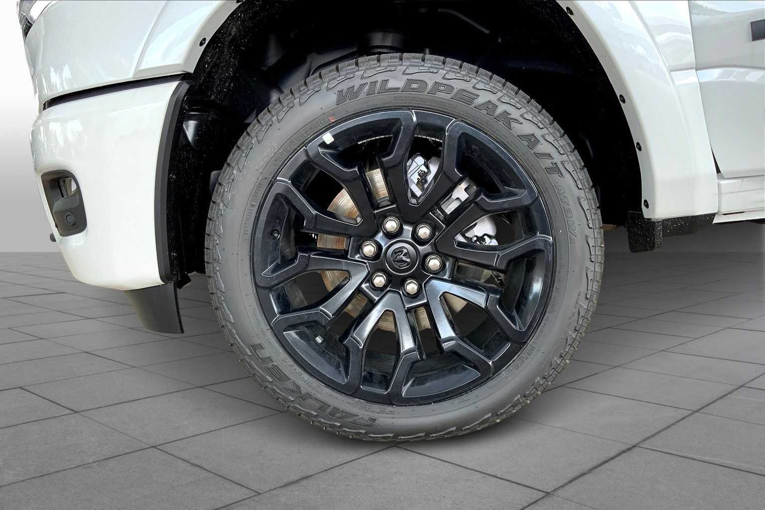 2026 Ram 1500 Limited photo 12