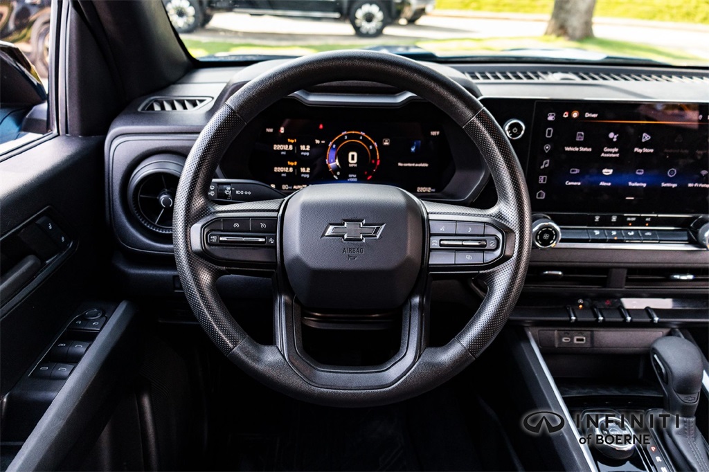 2024 Chevrolet Colorado Trail Boss photo 24
