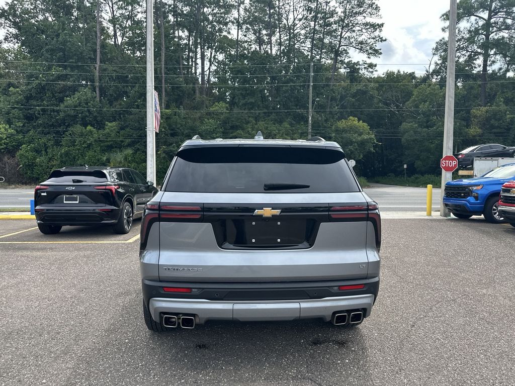 2024 Chevrolet Traverse photo 15