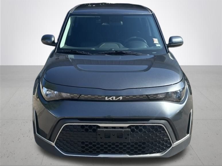 2023 Kia Soul LX photo 2