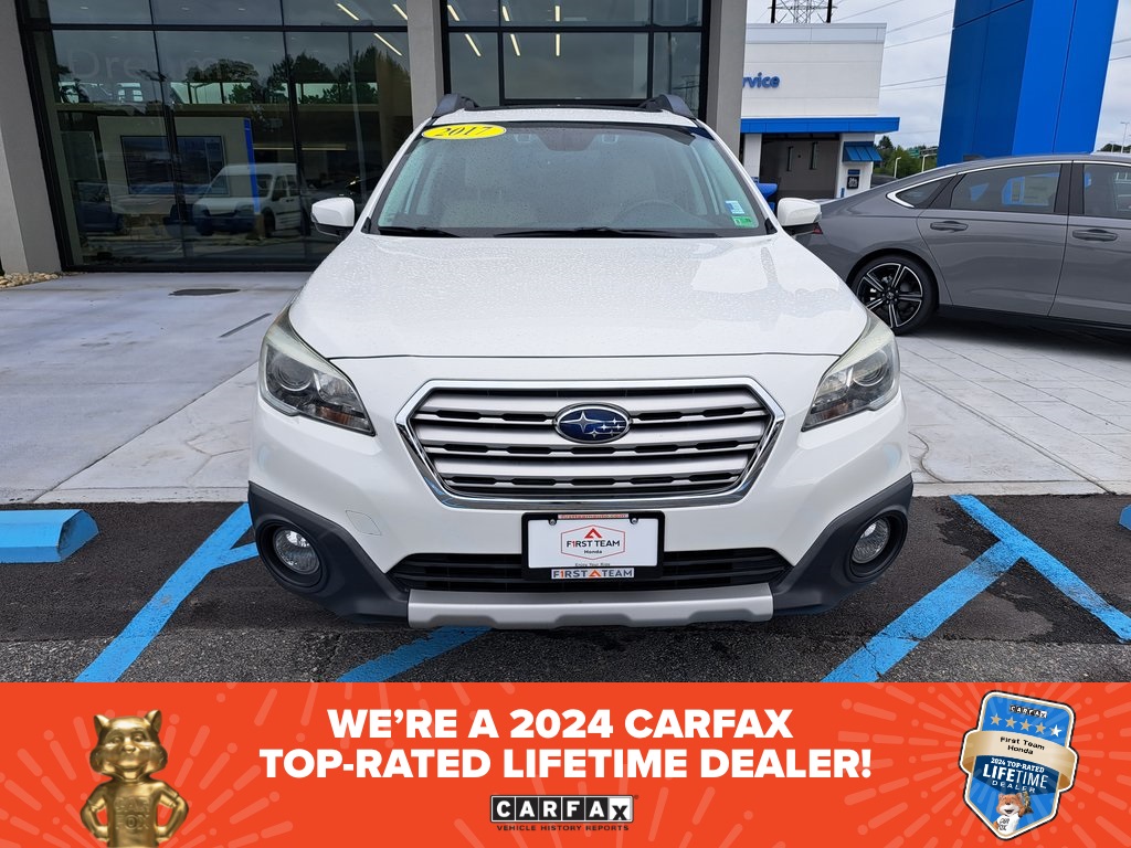 2017 Subaru Outback 2.5i Limited photo 3