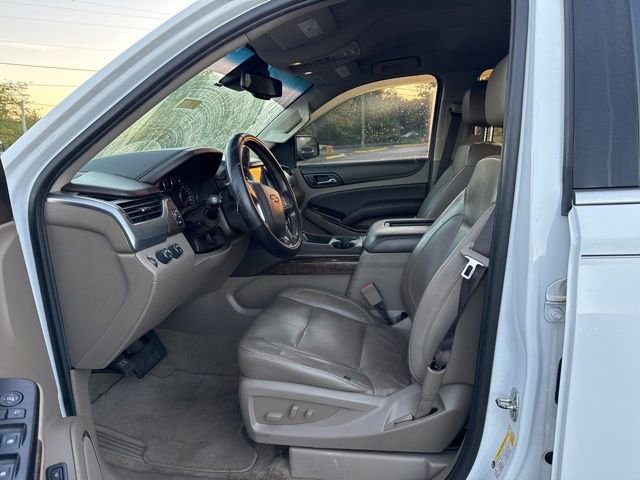 2018 Chevrolet Suburban LT photo 9