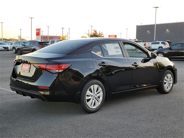 2025 Nissan Sentra S photo 3