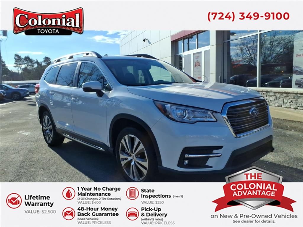 2022 Subaru Ascent Limited's photo