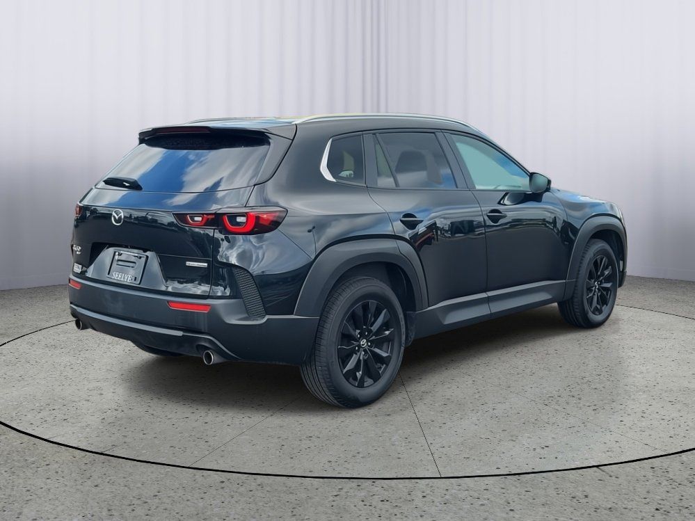 2024 Mazda CX-50 2.5 S Preferred photo 4