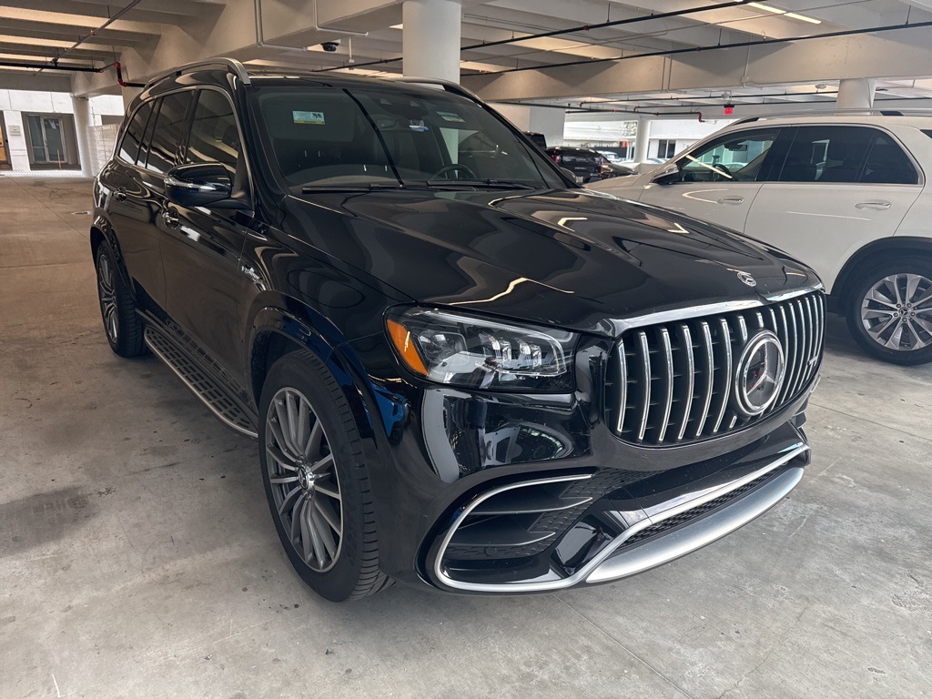 2023 Mercedes-Benz GLS AMG GLS63's photo
