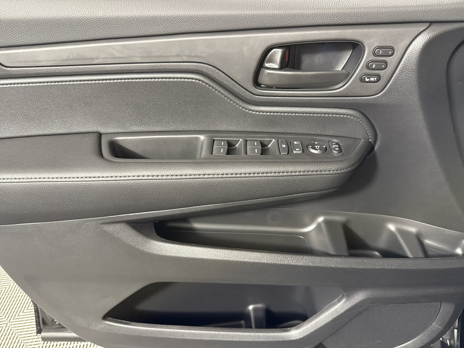 2026 Honda Odyssey EX-L photo 11