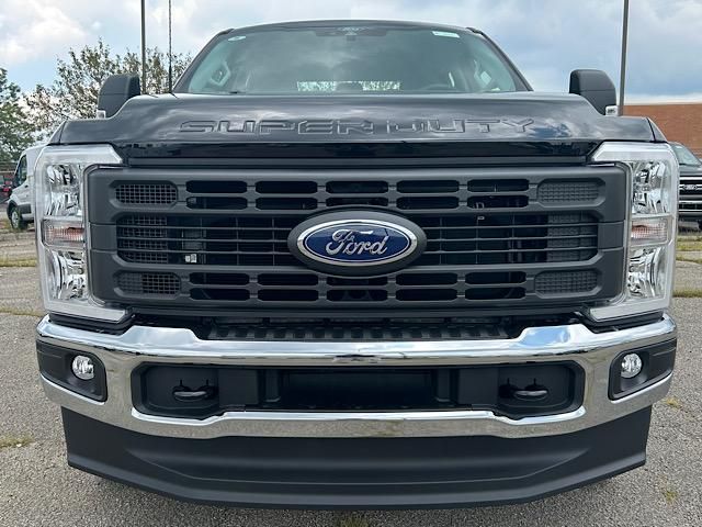 2026 Ford F-350 XL photo 21