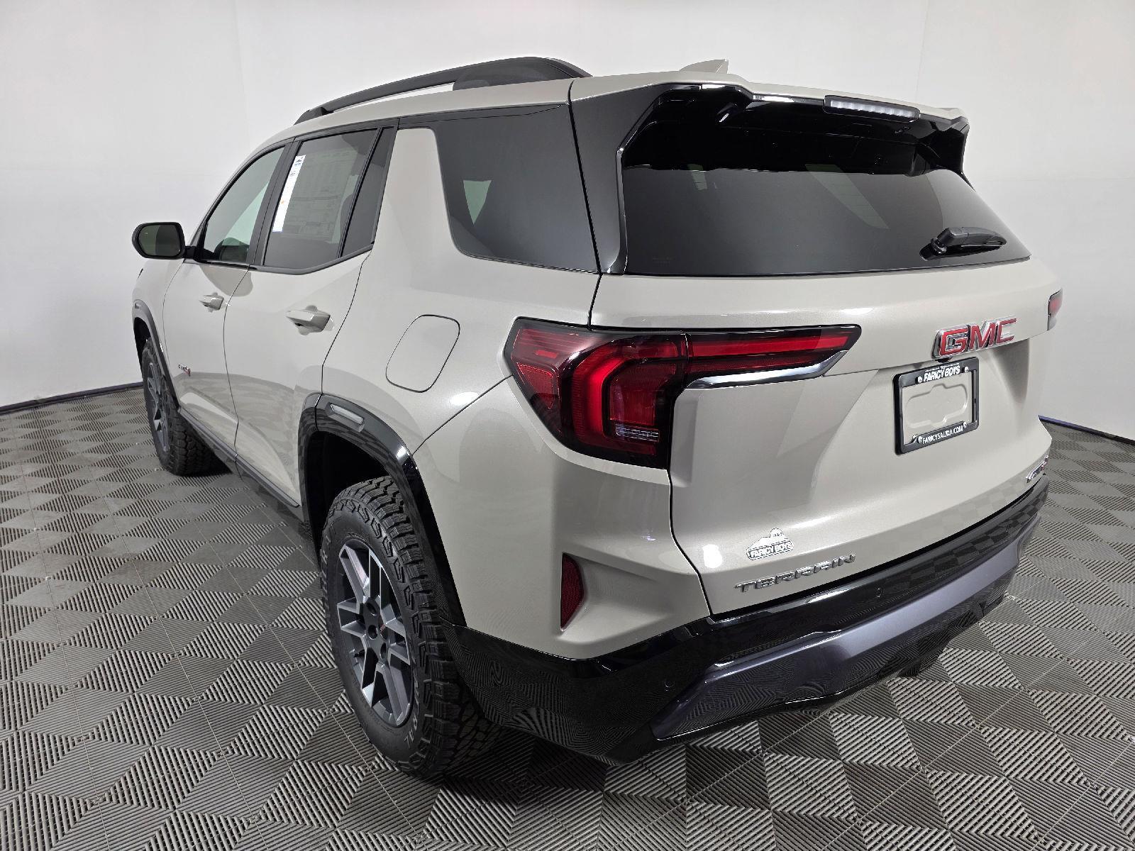 2026 Gmc Terrain AT4 photo 3