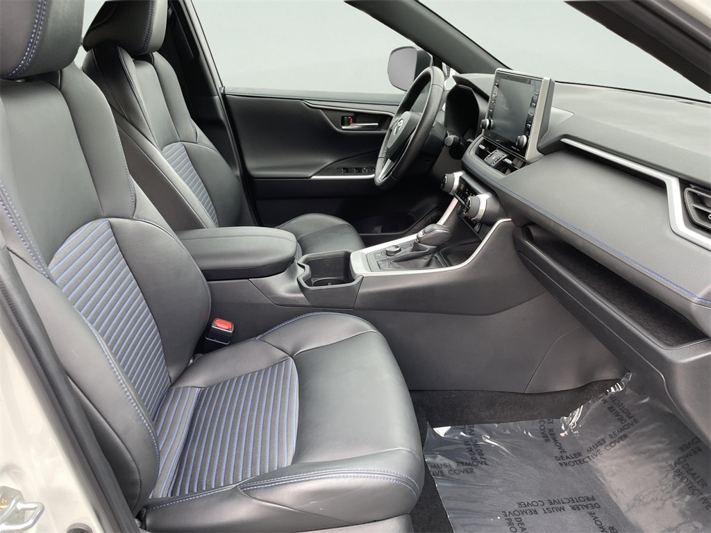 2022 Toyota RAV4 XSE photo 15