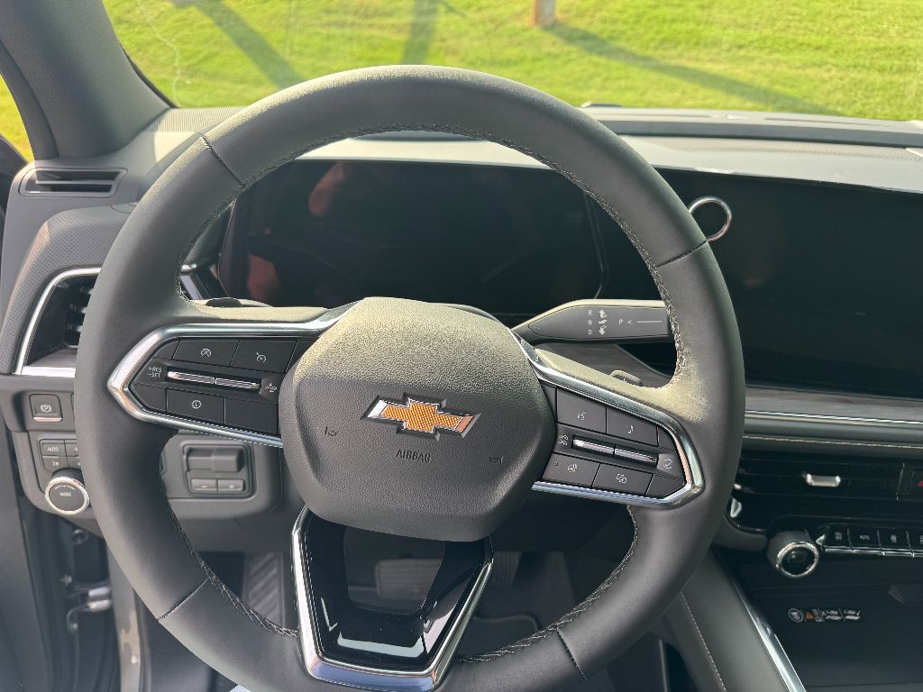 2025 Chevrolet Tahoe Premier photo 21