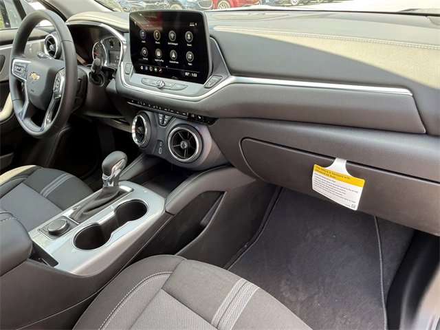 2025 Chevrolet Blazer 2LT photo 18