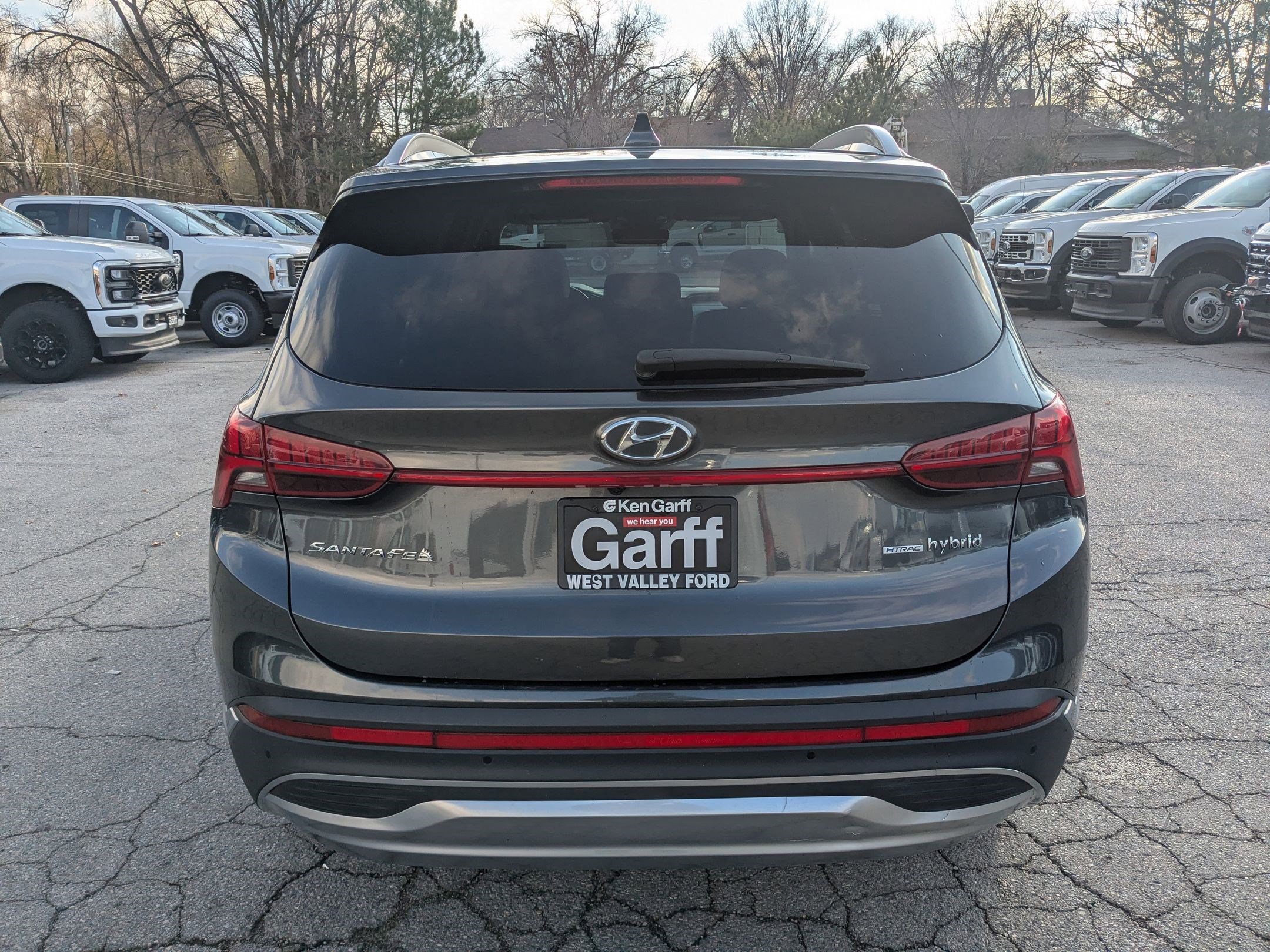 2023 Hyundai Santa Fe SEL Premium photo 3