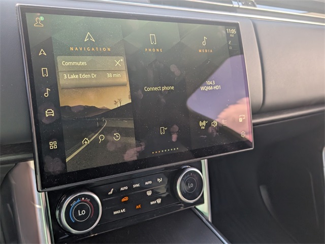 Used 2023 Santorini Black Land Rover SE image 19