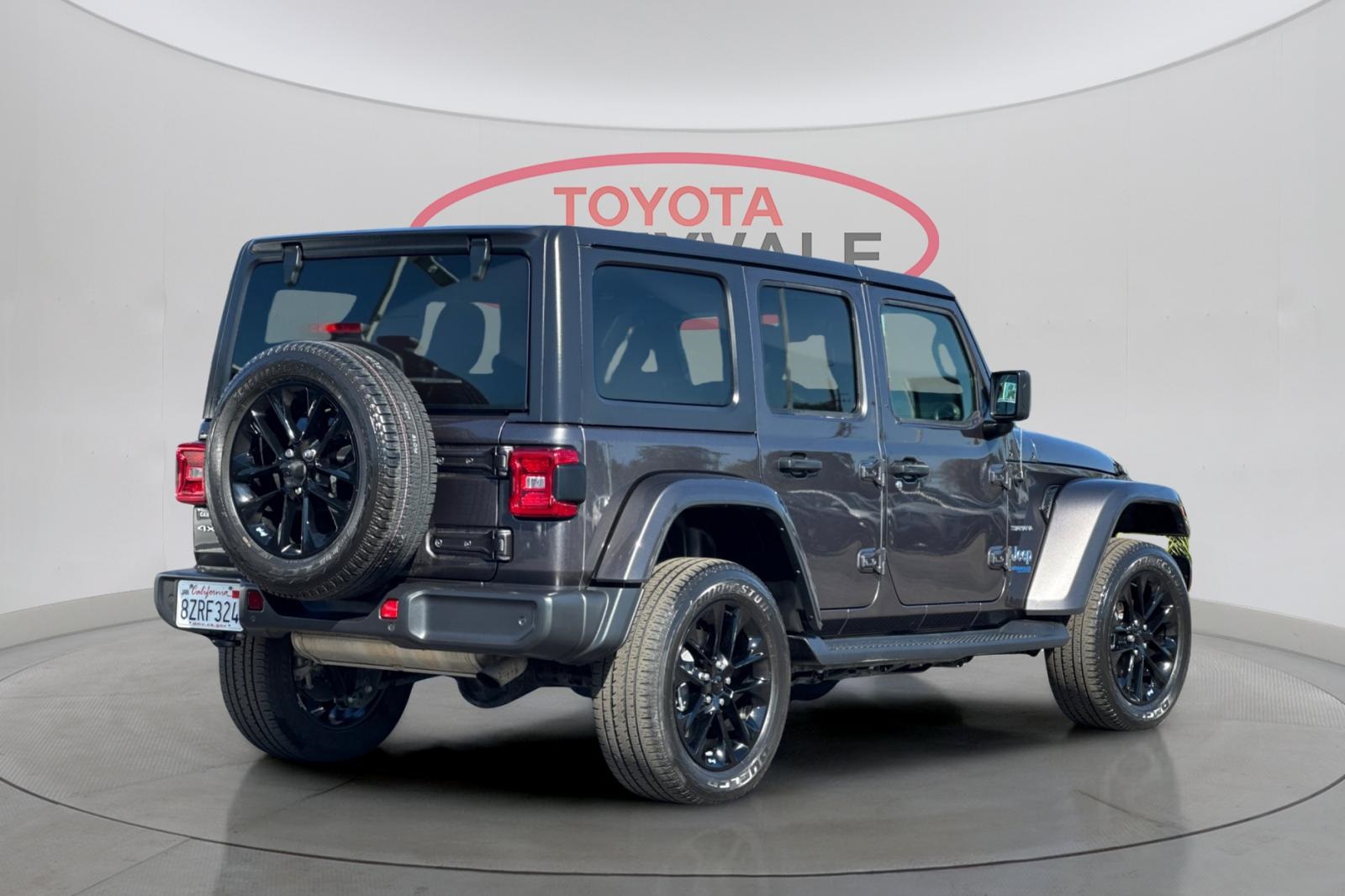 2021 Jeep Wrangler Unlimited Sahara 4xe photo 2