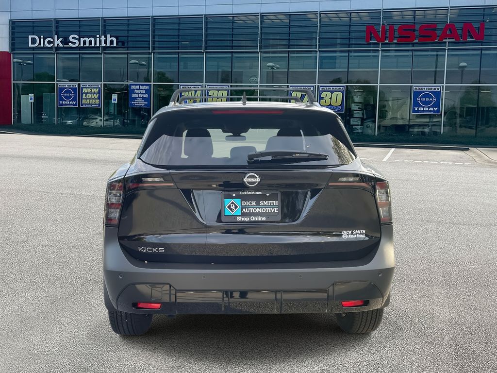 2026 Nissan Kicks SV photo 3