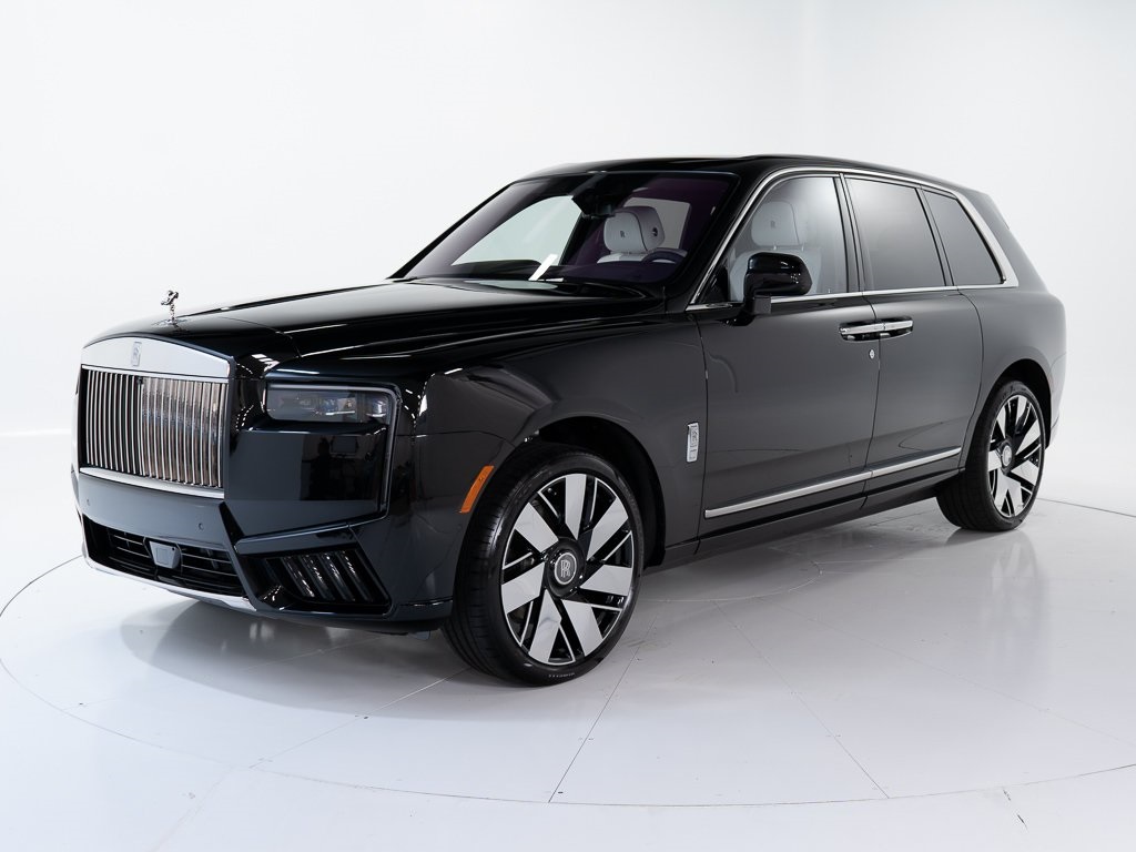 2026 Rolls-Royce Cullinan Base's photo