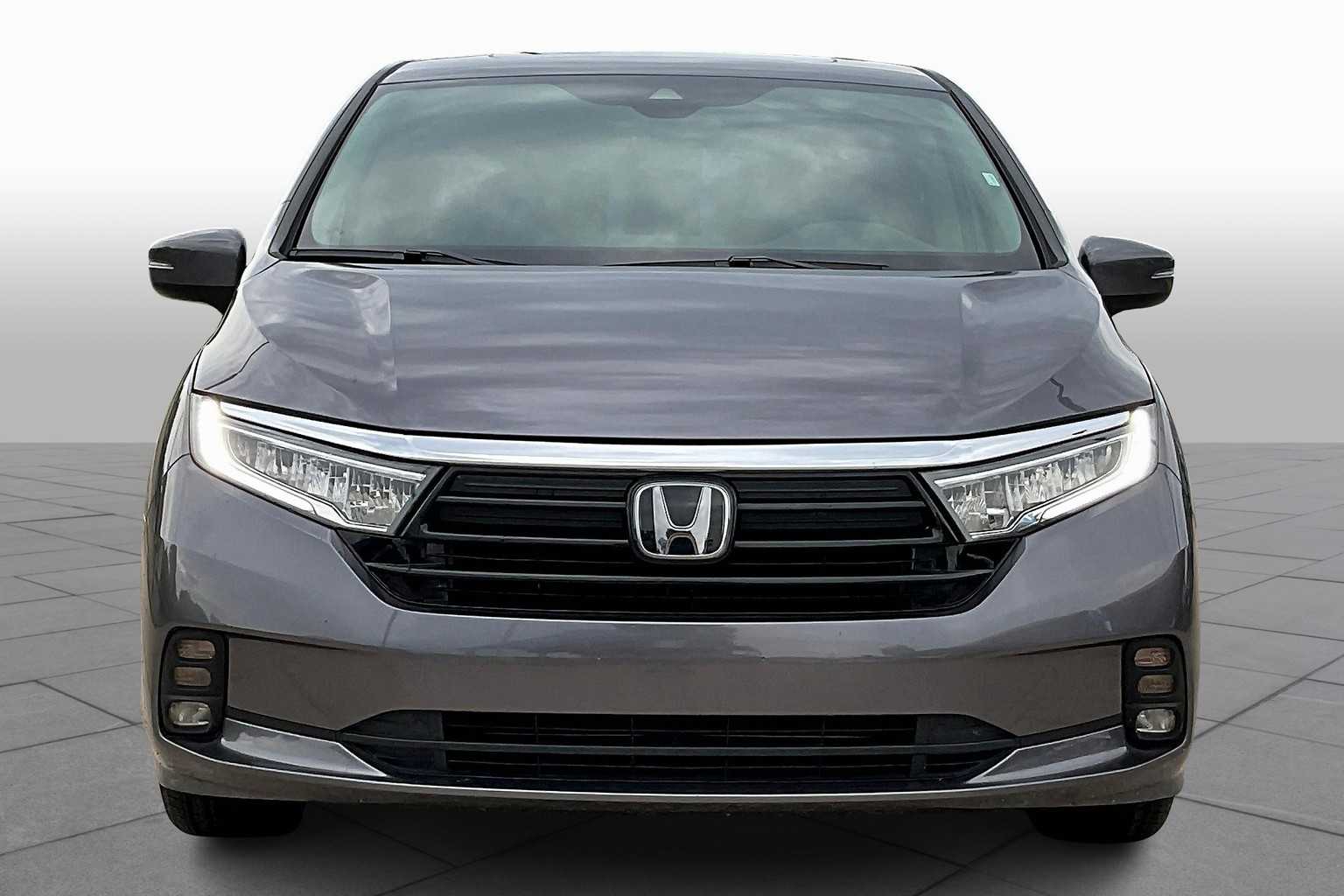 2024 Honda Odyssey EX-L photo 3